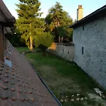 Holiday home La Maisonnette De Raphael